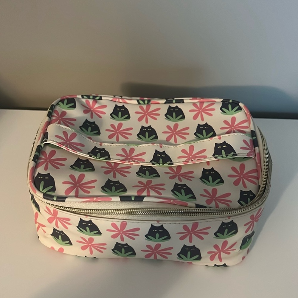 Cat Makeup Case